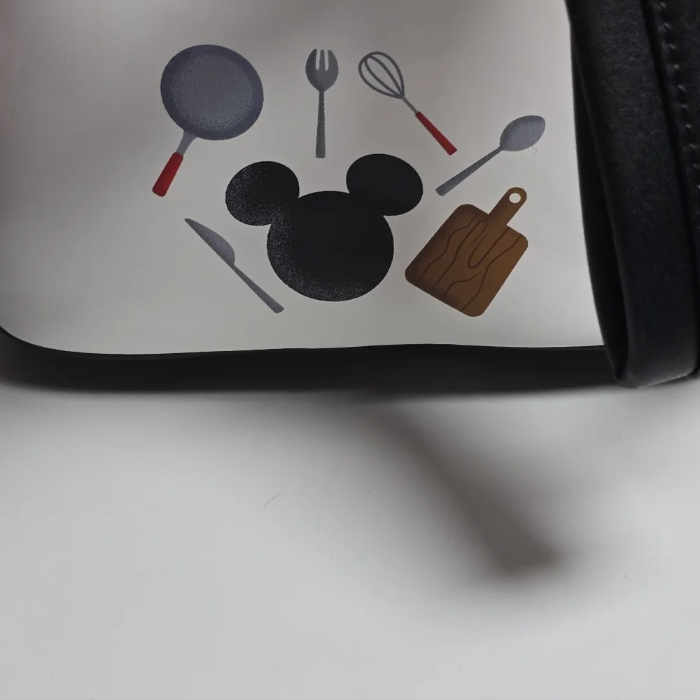 Loungefly Disney Mickey & Minnie Chef Cosplay Mini Backpacks NWT - Picture 6 of 7